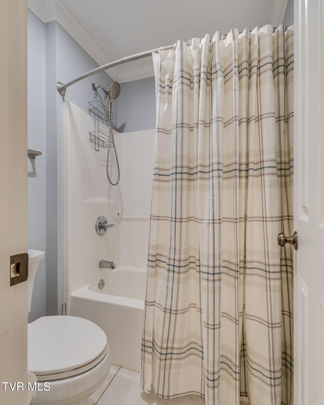 full bathroom with toilet, shower / bath combination with curtain, and crown molding