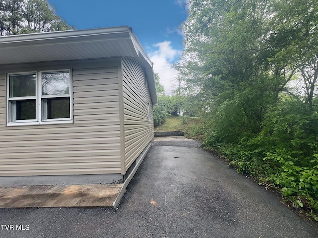view of side of property