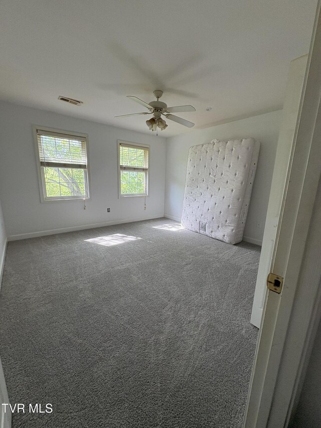 142 Oakwell Ln, Jonesborough, TN 37659 - carpeted spare room with visible vents, ceiling fan, and baseboards