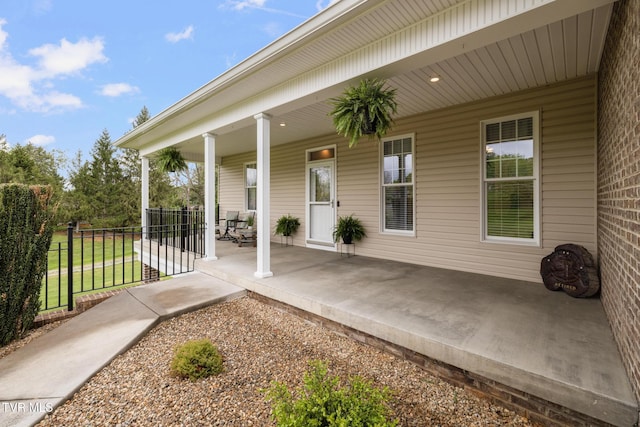 288 Max Jett Rd, Johnson City, TN 37601 - view of patio / terrace with a porch and fence