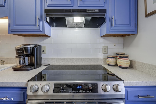 400 Sunset Dr Unit P83, Johnson City, TN 37604 - kitchen featuring exhaust hood, backsplash, blue cabinetry, electric range, and light countertops