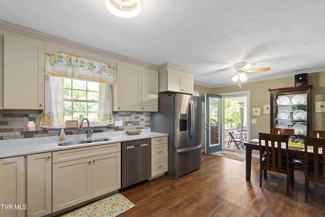 2004 Old Tusculum Rd, Greeneville, TN 37745 - kitchen featuring light countertops, a sink, a healthy amount of sunlight, and stainless steel appliances