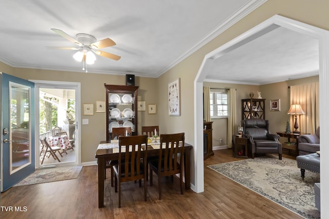 2004 Old Tusculum Rd, Greeneville, TN 37745 - dining space featuring a ceiling fan, baseboards, ornamental molding, and wood finished floors