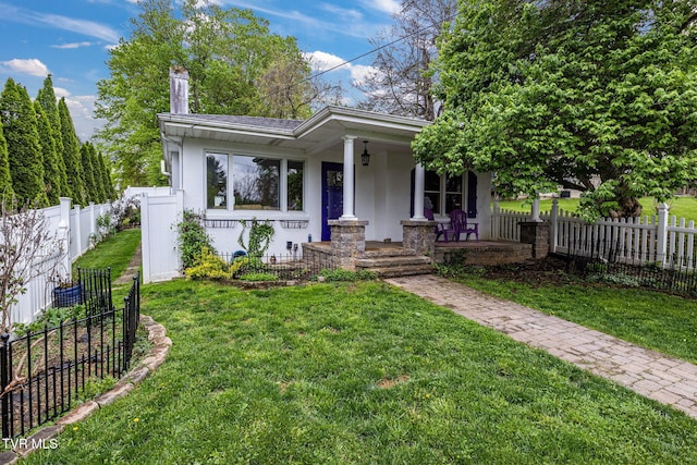 300 SW Grove Terrace Dr, Abingdon, VA 24210 - view of front facade with a porch, stucco siding, and a chimney