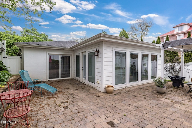 300 SW Grove Terrace Dr, Abingdon, VA 24210 - back of house with a patio area and fence