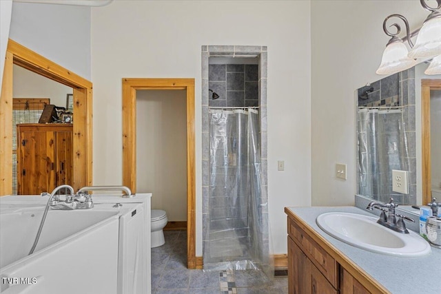 full bath featuring vanity, tile patterned flooring, toilet, baseboards, and a shower with shower curtain