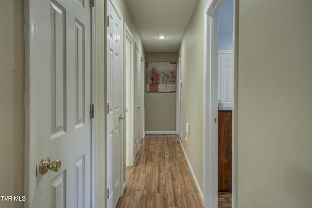115 Maple Ridge Dr, Jonesborough, TN 37659 - hall featuring light wood-style flooring, baseboards, and recessed lighting