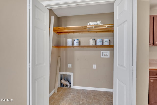228 Taylor St, Bristol, TN 37620 - washroom featuring baseboards, laundry area, and washer hookup