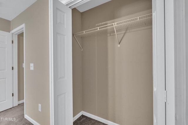 228 Taylor St, Bristol, TN 37620 - view of closet