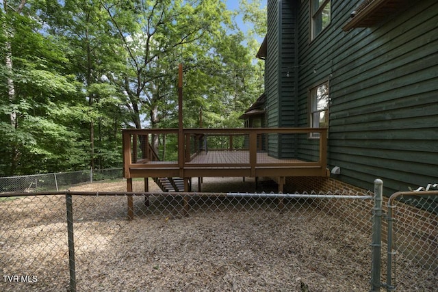 1008 Cox Trail Pl, Kingsport, TN 37660 - view of yard with a deck