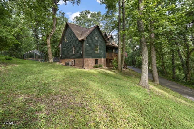 1008 Cox Trail Pl, Kingsport, TN 37660 - view of property exterior with a yard and a cooling unit