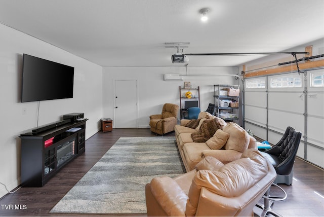 105 Dewey Ct, Bristol, VA 24201 - garage featuring baseboards and a garage door opener