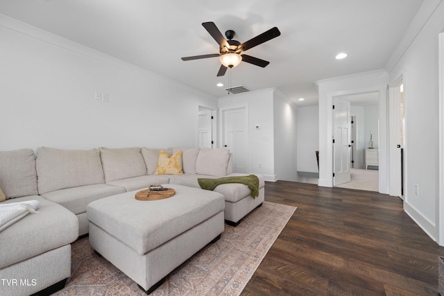 living area featuring a ceiling fan, visible vents, ornamental molding, recessed lighting, and dark wood-type flooring