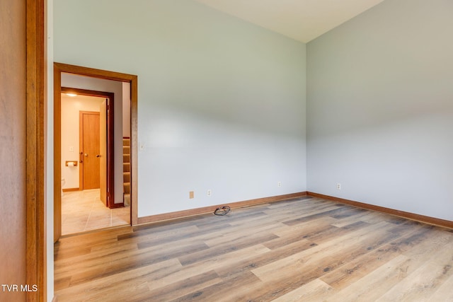 100 Periwinkle Pl Unit 100, Kingsport, TN 37660 - unfurnished room featuring wood finished floors and baseboards