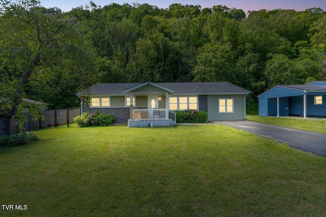 1212 Thomas Blvd, Elizabethton, TN 37643 - photo 1