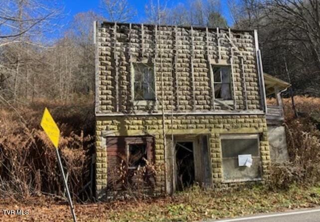 2300 Exeter Rd, Appalachia, VA 24216 - photo 2