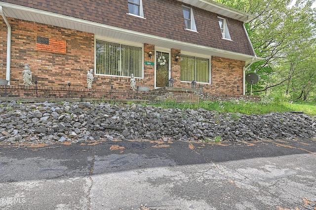 3851 Helen Henderson Hwy, Davenport, VA 24239 - view of front of property featuring brick siding and roof with shingles