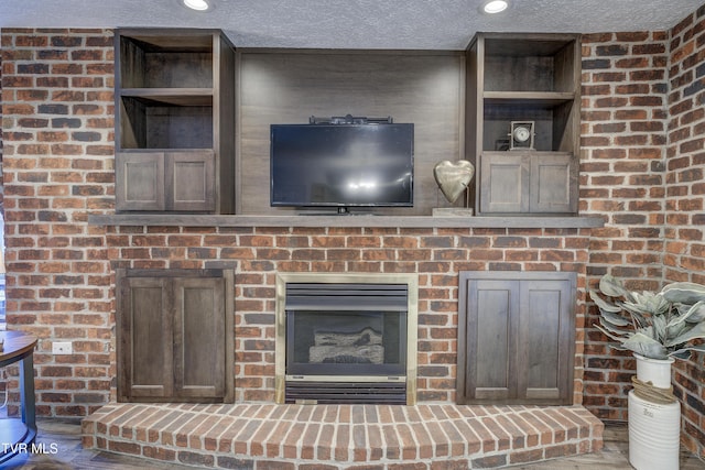 200 E Main St Unit 201, Johnson City, TN 37604 - detailed view of a textured ceiling and recessed lighting