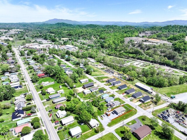 1607 E Millard St, Johnson City, TN 37601 - drone / aerial view with a mountain view