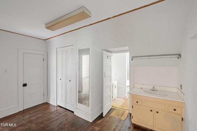 243 NW Mason Pl, Abingdon, VA 24210 - bathroom with vanity and hardwood / wood-style floors