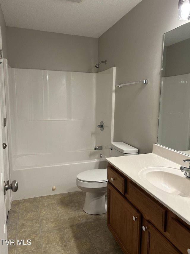 608 Walnut St, Elizabethton, TN 37643 - full bathroom with toilet, shower / bathtub combination, and vanity