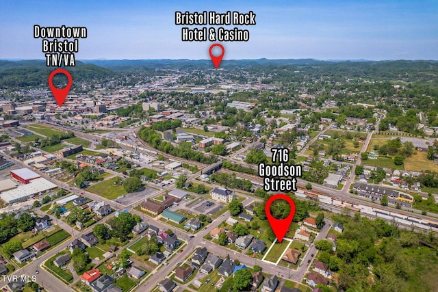 716 Goodson St, Bristol, VA 24201