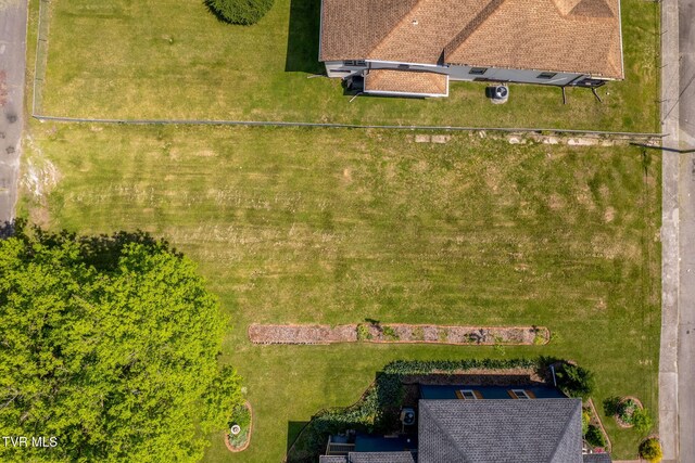 716 Goodson St, Bristol, VA 24201
