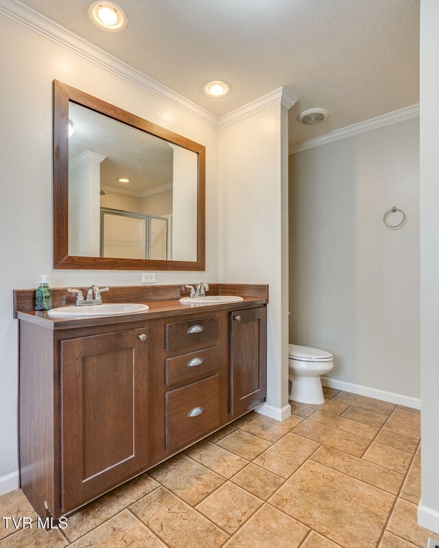 474 Thornburg Rd, Fall Branch, TN 37656 - photo 24