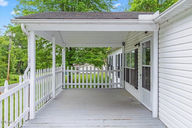 269 Rocky Branch Rd, Elizabethton, TN 37643 - view of deck