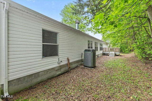 269 Rocky Branch Rd, Elizabethton, TN 37643 - view of side of home with central air condition unit and a deck