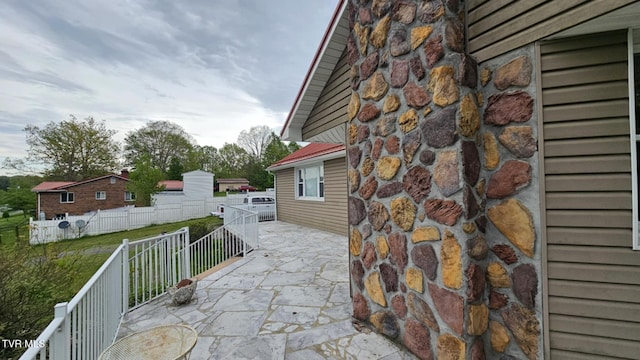 616 SE Kiser Ave, Coeburn, VA 24230 - view of patio / terrace featuring fence