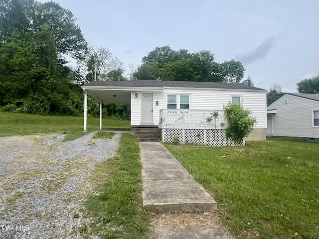 1001 Gibson Mill Rd, Kingsport, TN 37660 - exterior space with driveway and a carport