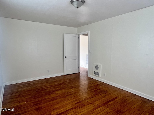1001 Gibson Mill Rd, Kingsport, TN 37660 - spare room featuring baseboards and wood finished floors