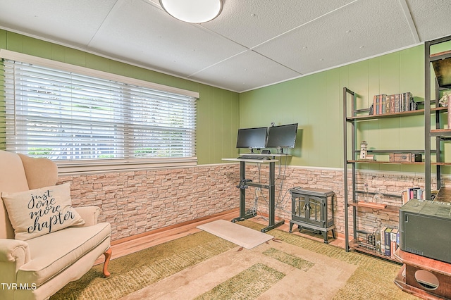 190 Roanwood Rd, Roan Mountain, TN 37687 - sitting room featuring a wood stove