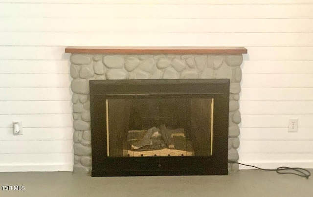 details featuring a fireplace