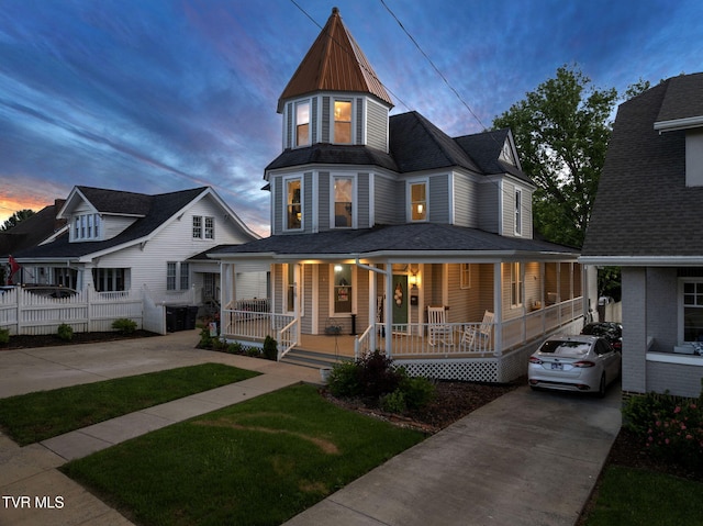 920 Pennsylvania Ave, Bristol, TN 37620 - victorian-style house featuring a porch, a yard, and driveway
