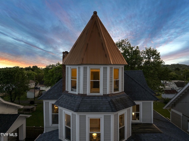 920 Pennsylvania Ave, Bristol, TN 37620 - view of front of property with a chimney