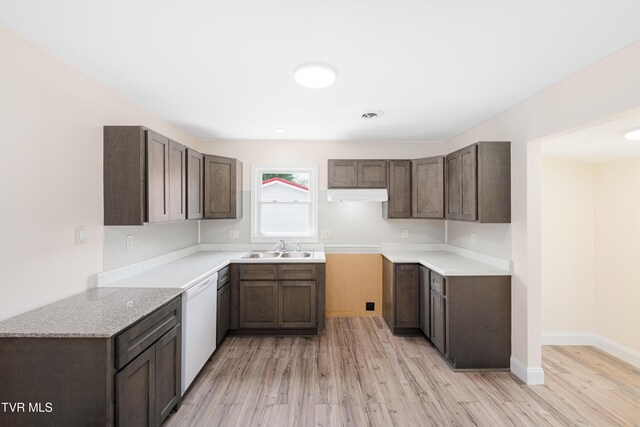 705 Holston Ave, Elizabethton, TN 37643 - photo 5