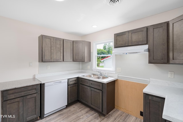 705 Holston Ave, Elizabethton, TN 37643 - photo 6