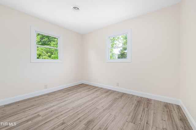 705 Holston Ave, Elizabethton, TN 37643 - photo 11
