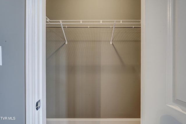 575 Boring Chapel Rd Unit 31, Johnson City, TN 37615 - view of closet