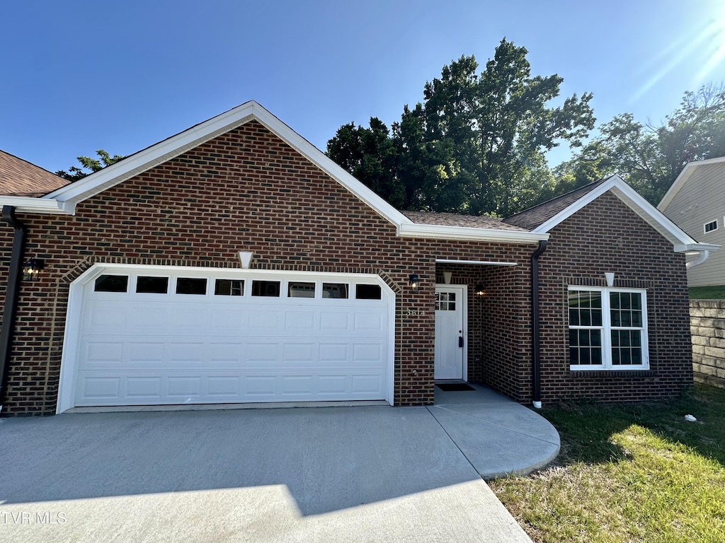 3814 Oakley Pl, Kingsport, TN 37664 - photo 1