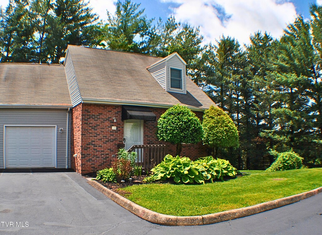 2700 Indian Ridge Rd Unit 23, Johnson City, TN 37604 - photo 1