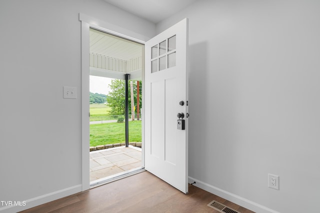 2503 Buffalo Rd, Johnson City, TN 37604 - entrance foyer with wood finished floors and baseboards