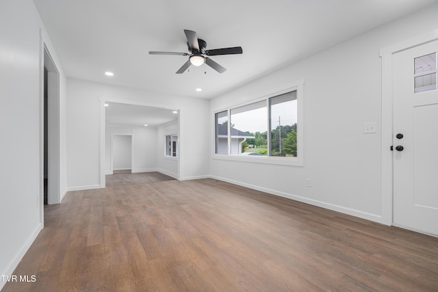 2503 Buffalo Rd, Johnson City, TN 37604 - unfurnished living room with wood finished floors, a ceiling fan, baseboards, and recessed lighting