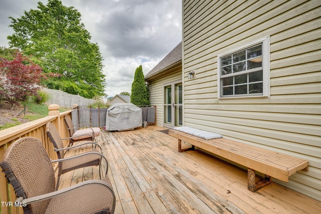 deck featuring fence
