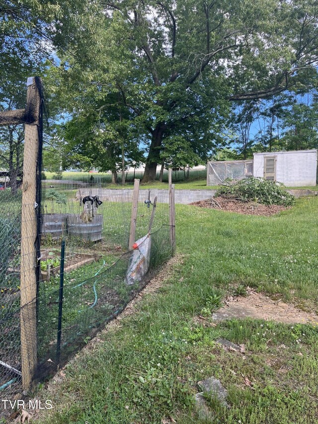 1033 Haw Ridge Rd, Piney Flats, TN 37686