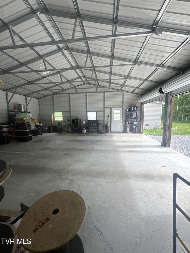 100 Colyer Rd, Greeneville, TN 37743 - garage featuring metal wall