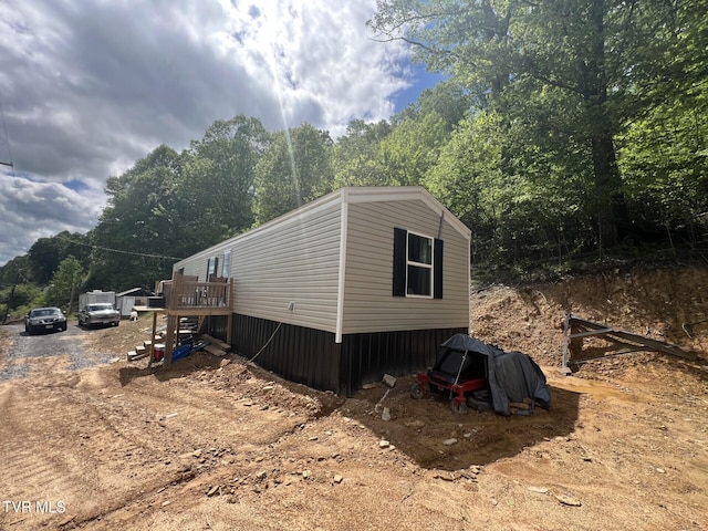 28529 US Highway 23, Big Stone Gap, VA 24219 - view of side of home featuring a wooded view