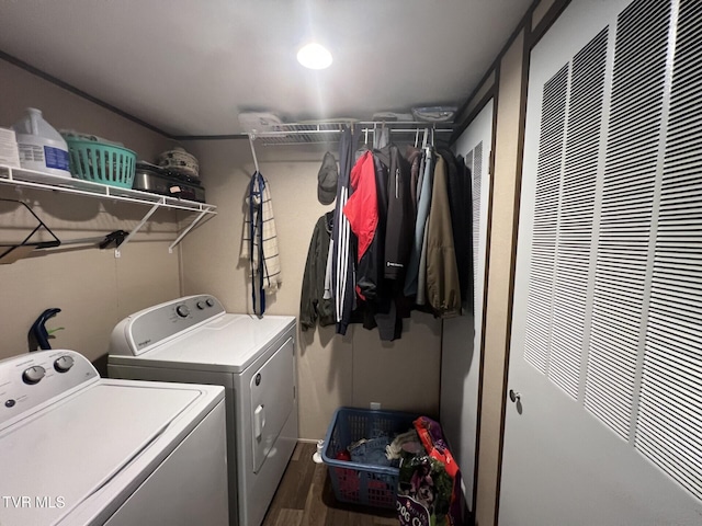 28529 US Highway 23, Big Stone Gap, VA 24219 - laundry area with dark wood-style flooring, laundry area, a heating unit, and washer and dryer